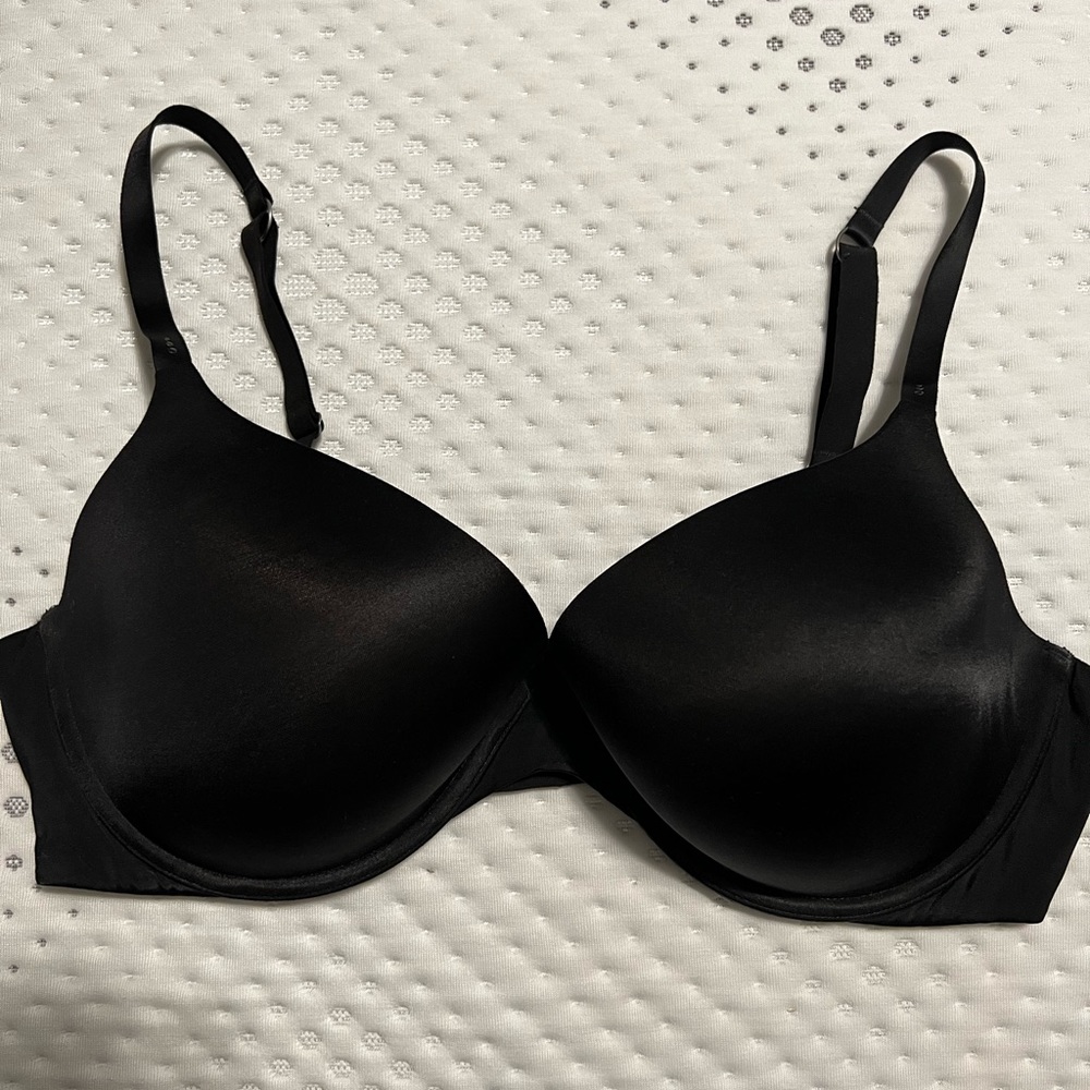 Victoria’s Secret Demi uplift bra 40C